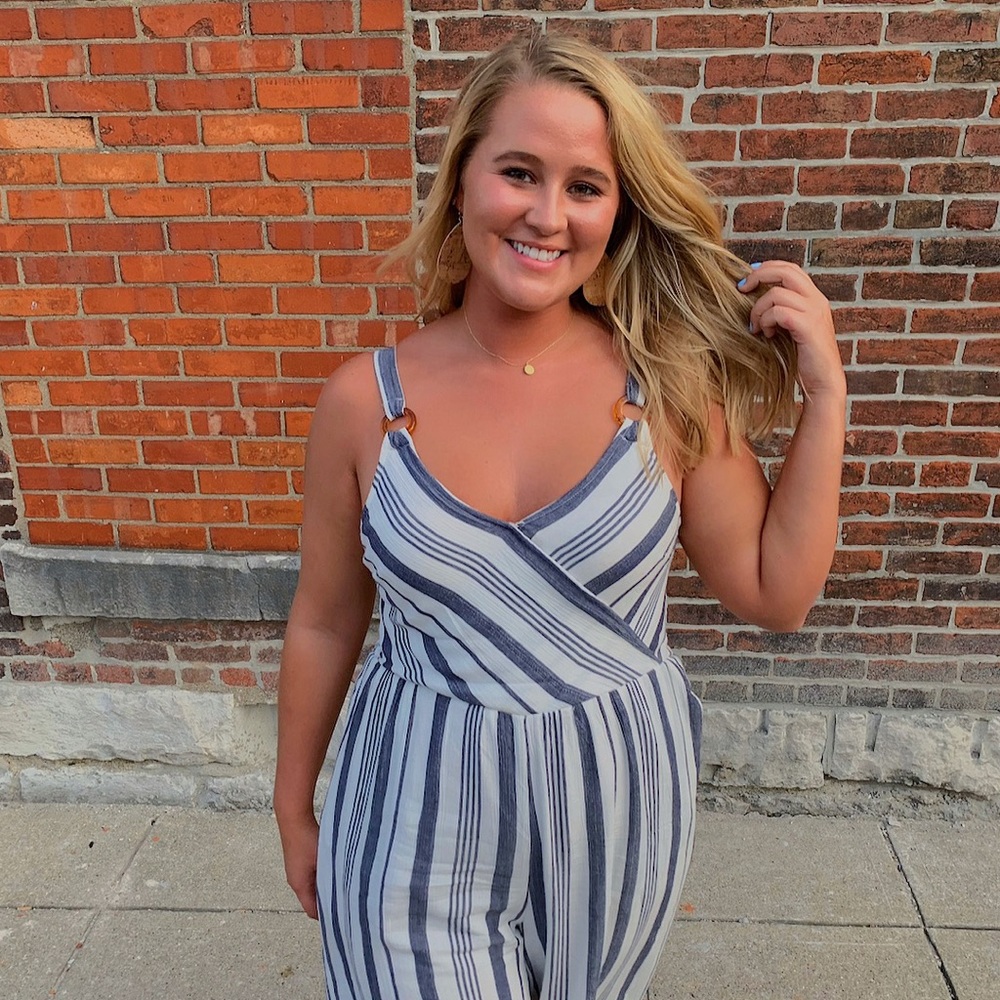 Meet your Posher, Alexis